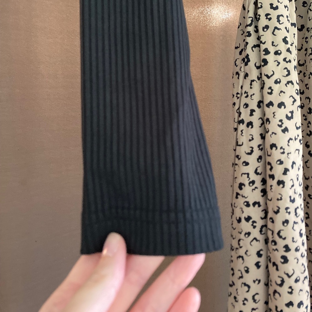 Ribbed Leopard Print Dress M - Picture 3 of 3